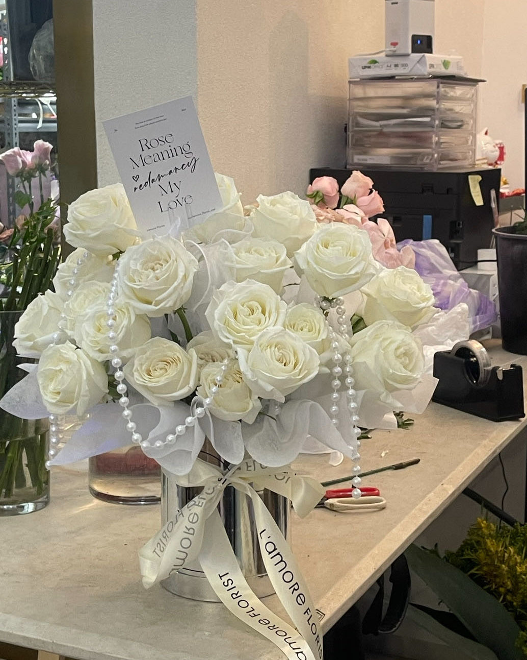 White Rose Hat Box