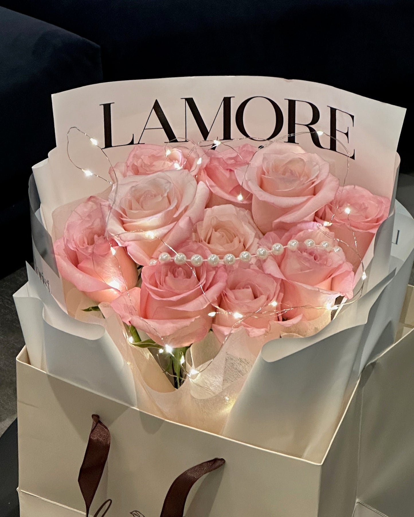 11 Stems Pink Rose Bouquet | Rosy Whisper