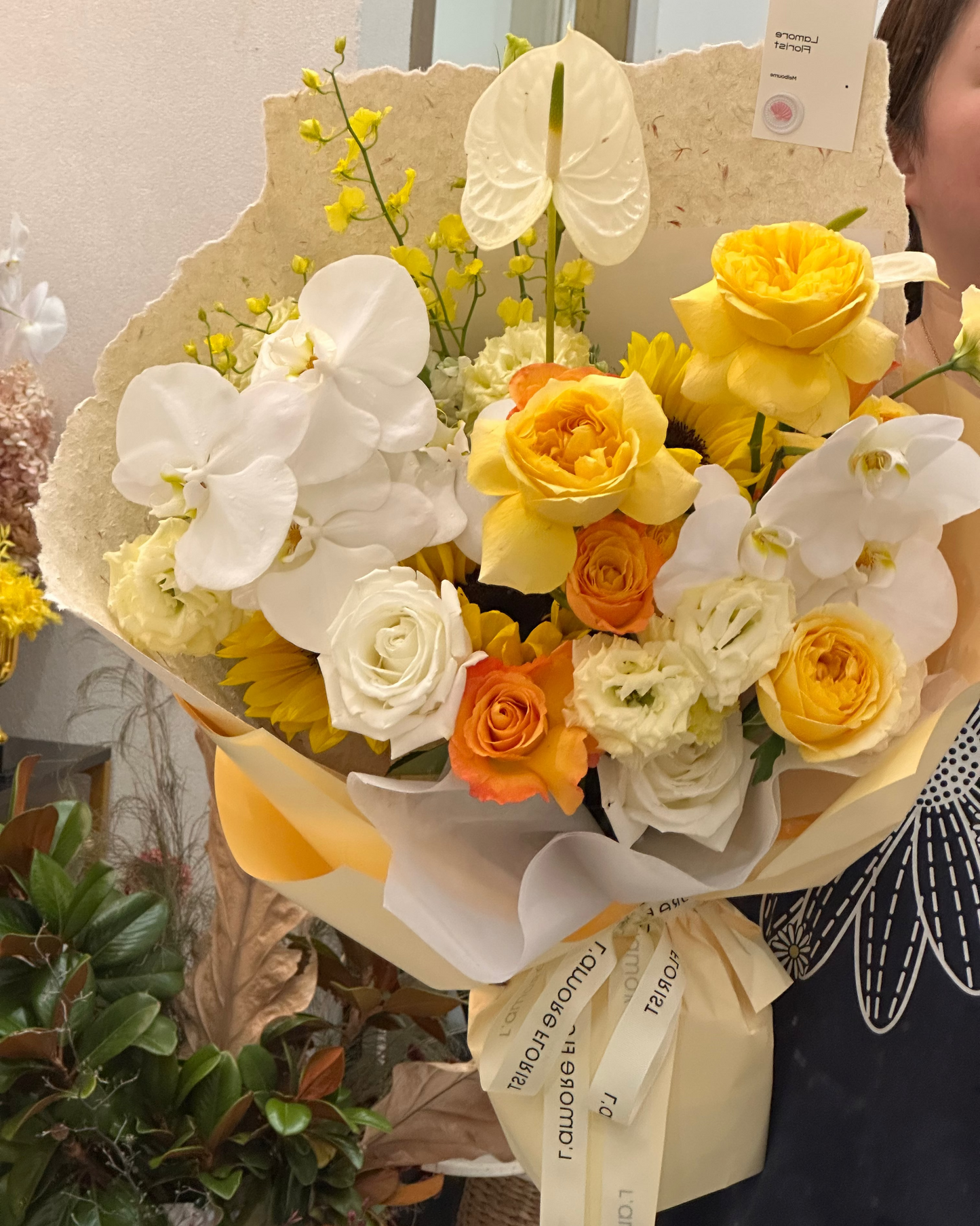 Golden Glow | Yellow & White Bouquet