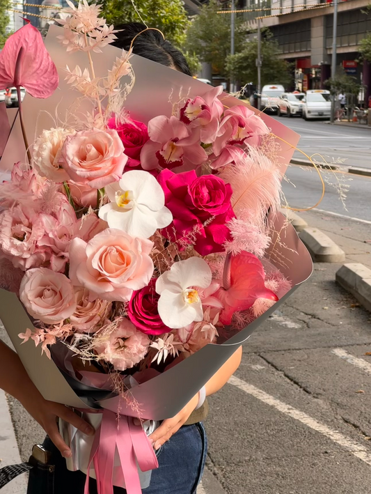 Pink Roses Mixed Bouquet