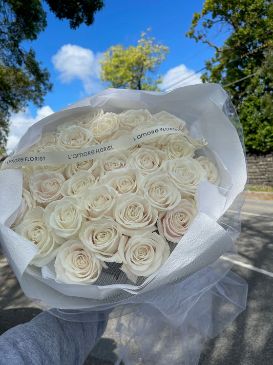 33 Stems White Rose Bouquet