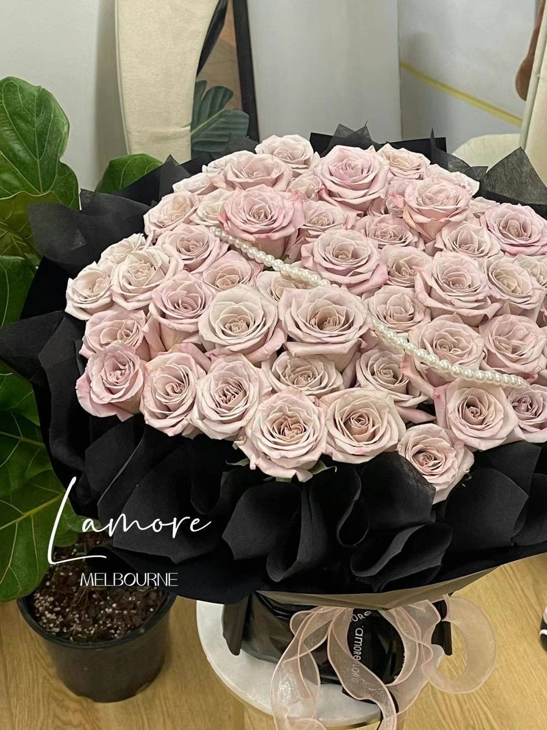 52 Stems Quicksand Rose Bouquet